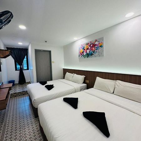Ar Rayyan Hotel Tanah Rata Ngoại thất bức ảnh