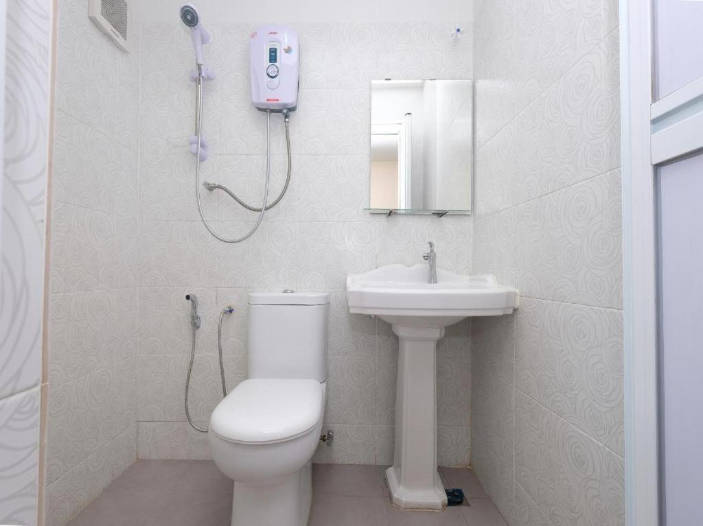 Ar Rayyan Hotel Tanah Rata Ngoại thất bức ảnh