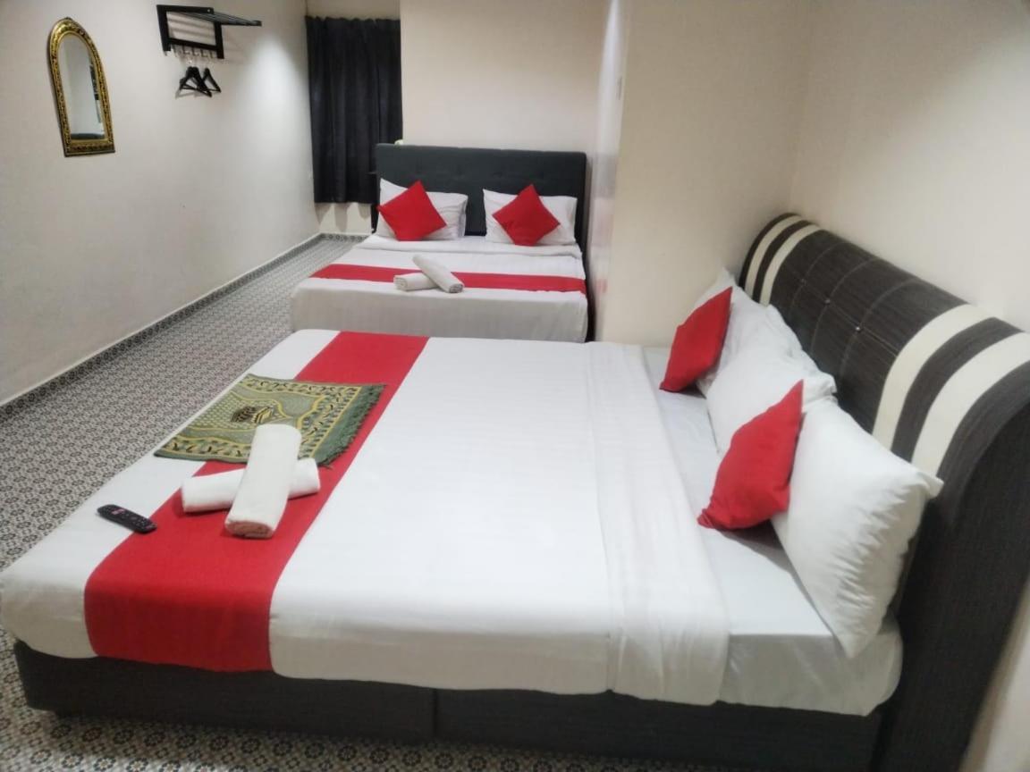 Ar Rayyan Hotel Tanah Rata Ngoại thất bức ảnh