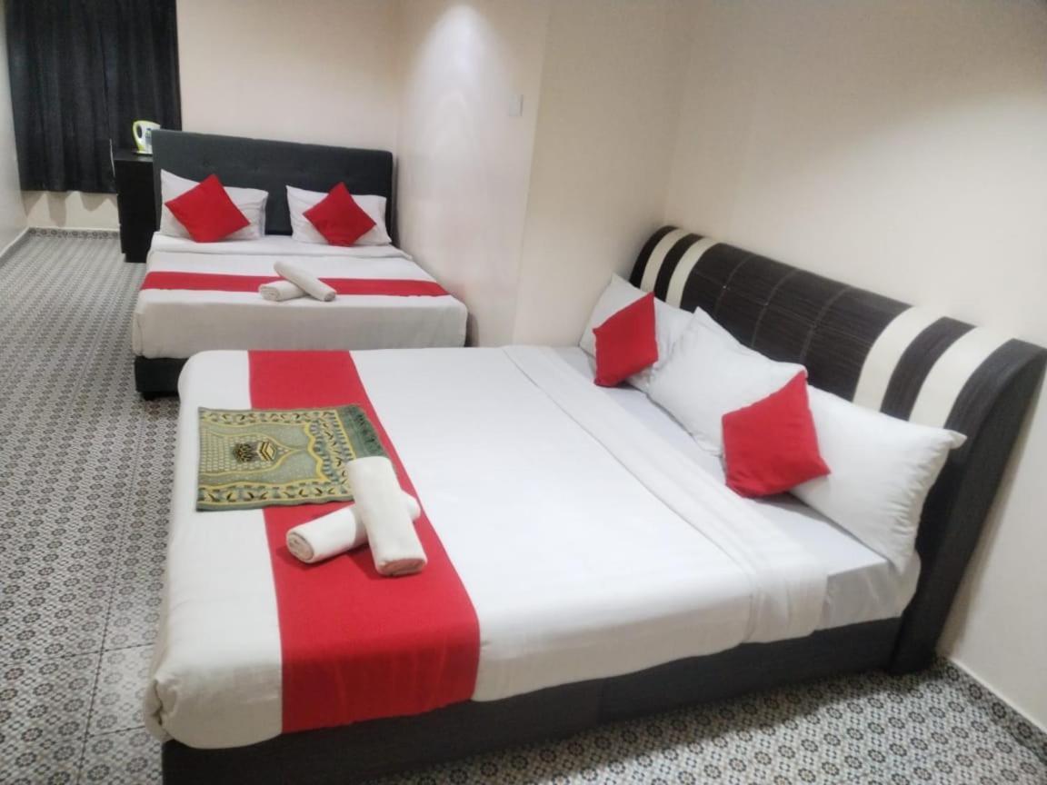 Ar Rayyan Hotel Tanah Rata Ngoại thất bức ảnh