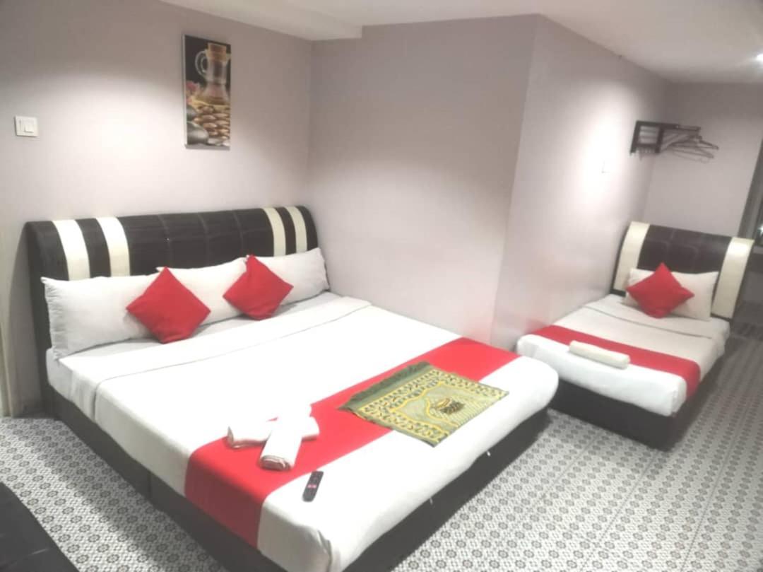 Ar Rayyan Hotel Tanah Rata Ngoại thất bức ảnh