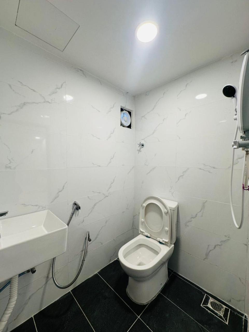 Ar Rayyan Hotel Tanah Rata Ngoại thất bức ảnh